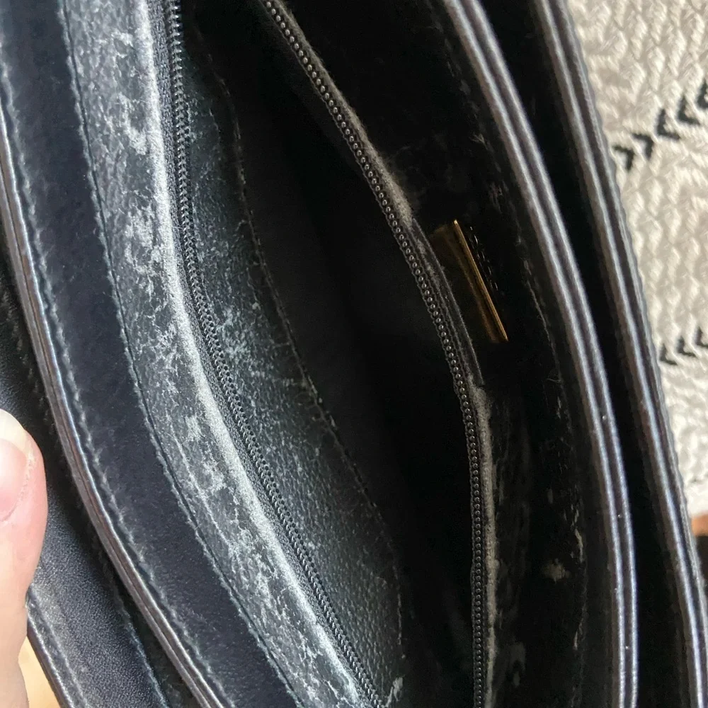 Gucci GG Messenger Bag